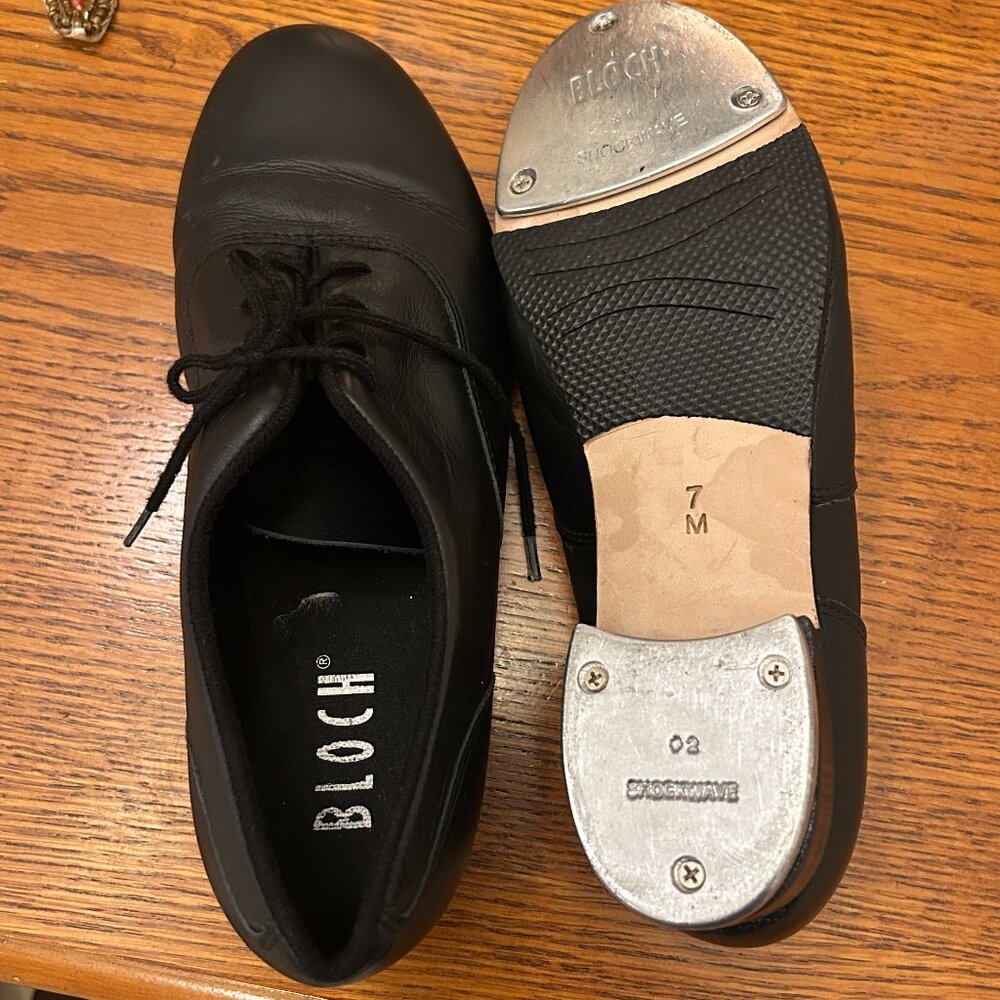BLOCH tap shoes for girls/women, size 7